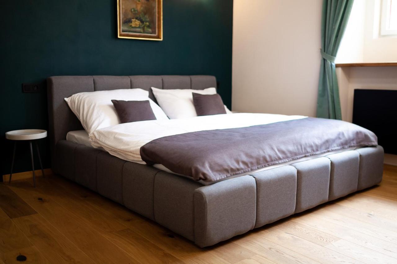 Apartmany Dacicky 1 Кутна-Гора Экстерьер фото