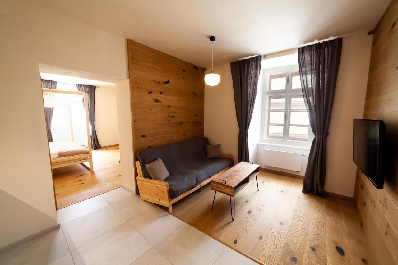 Apartmany Dacicky 1 Кутна-Гора Экстерьер фото