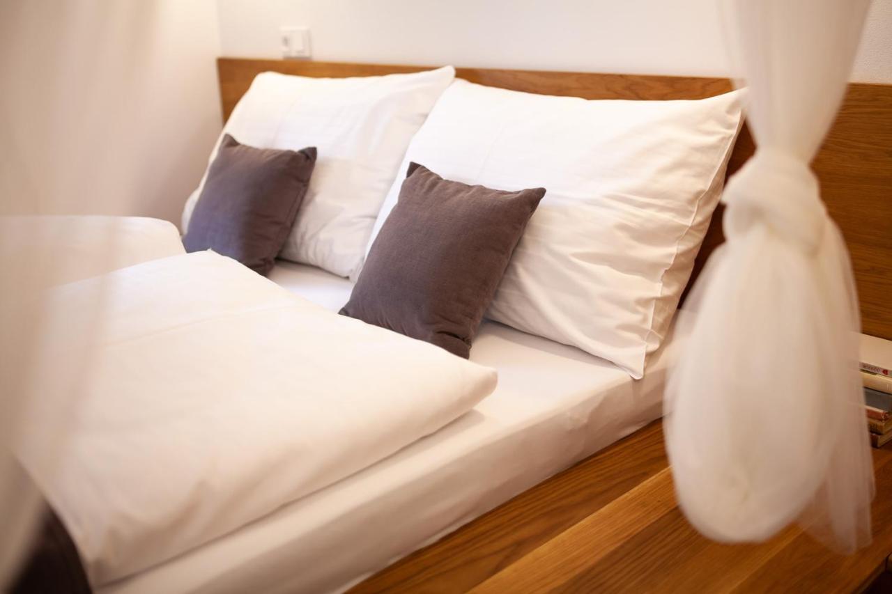Apartmany Dacicky 1 Кутна-Гора Экстерьер фото