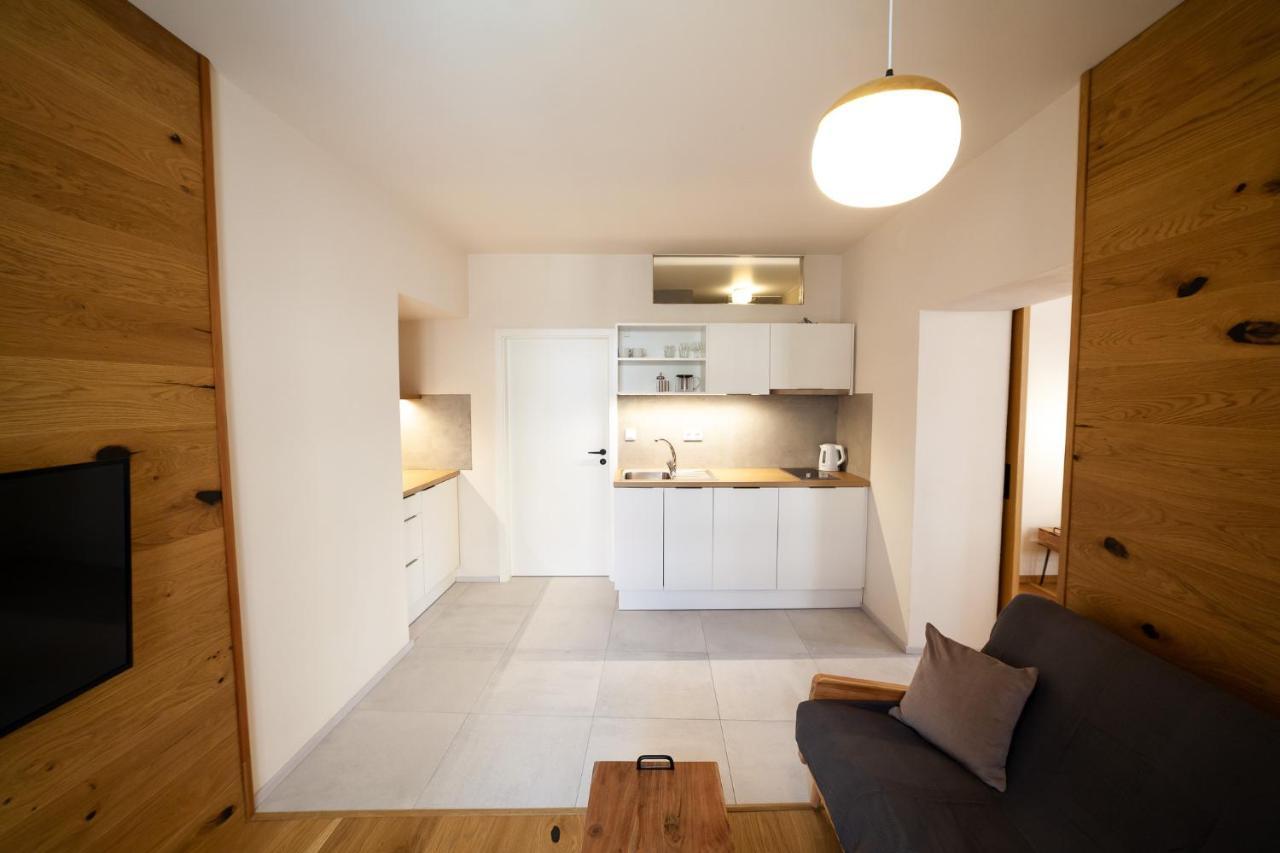 Apartmany Dacicky 1 Кутна-Гора Экстерьер фото